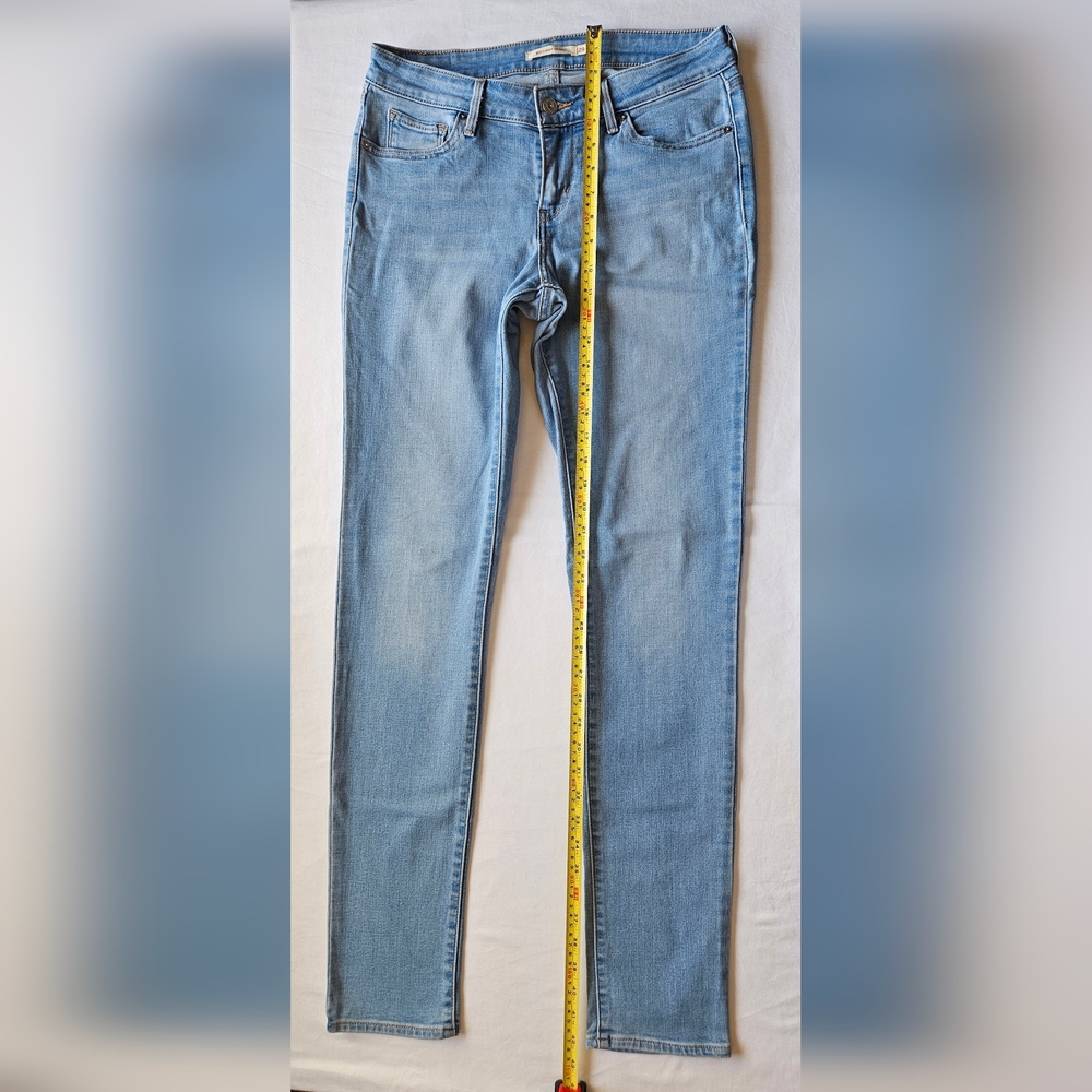 Levi's 811 Curvy Skinny Jeans – Women’s Size 29